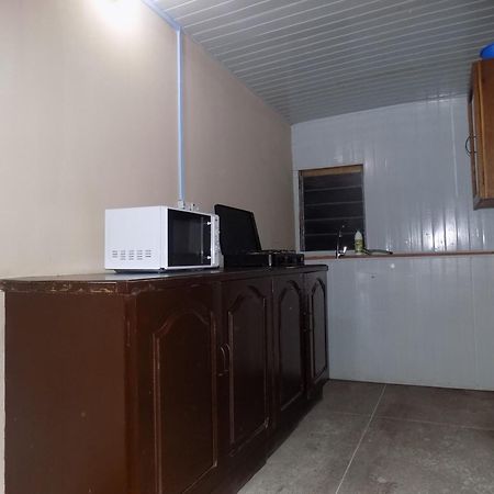 Posh Apartments And Hotel Ikeja Habitación foto